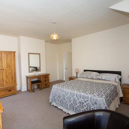 Park View Apartment Хексам Екстериор снимка
