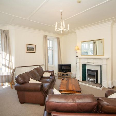 Park View Apartment Хексам Екстериор снимка